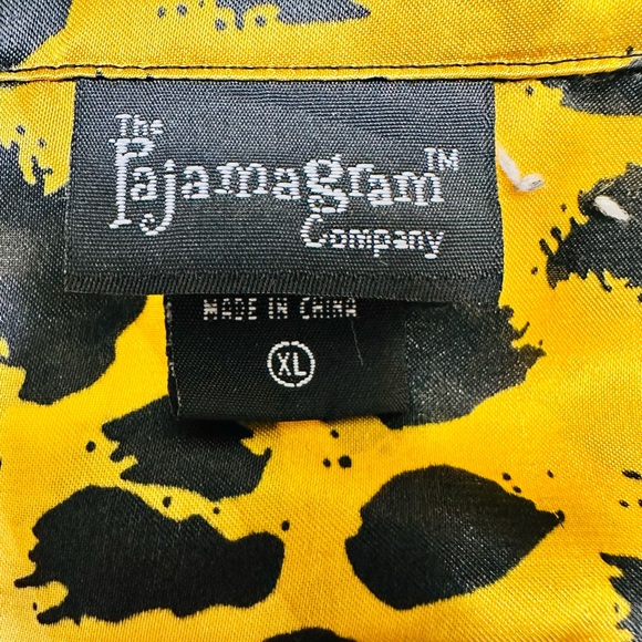 Pajamagram Women XL 2 Pc Pajama Soft Silky Leopard Satin Top/ Bottom. - Picture 8 of 8